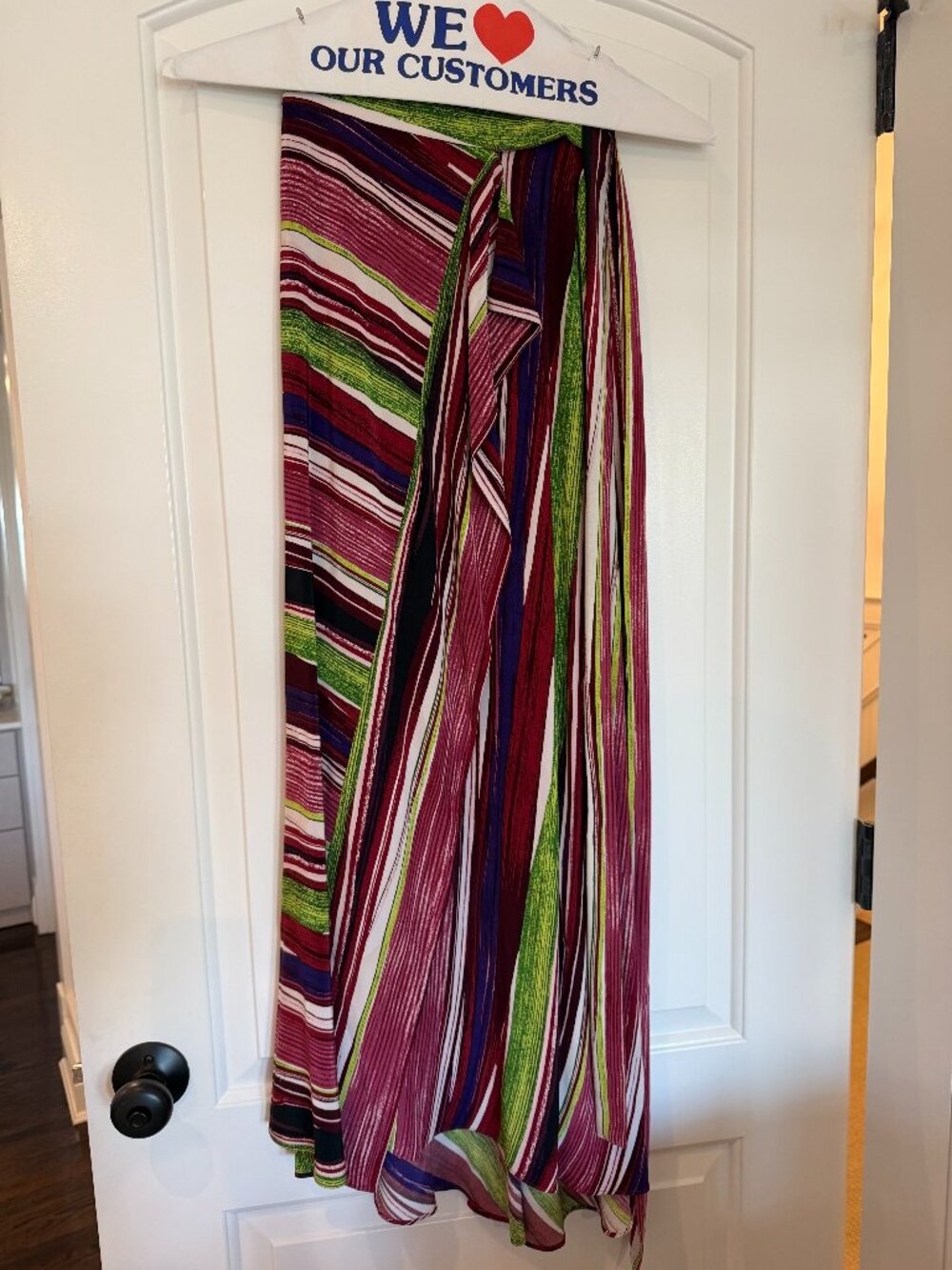 DVF Rebekah midi skirt, wrap style, colorful striped print. Size M. - Picture 4 of 7